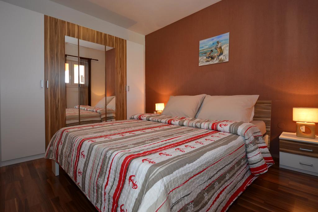 Apartments Maslina Trogir Exterior foto